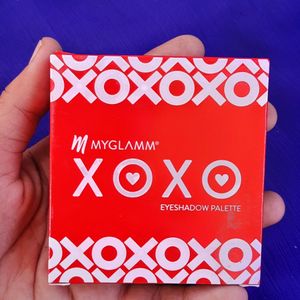 Myglamm XOXO Eyeshadow Palette