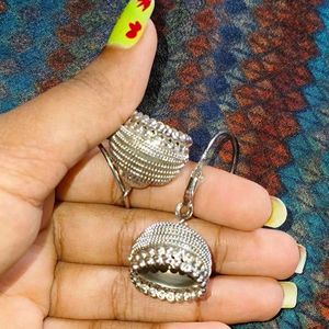 Jhumka