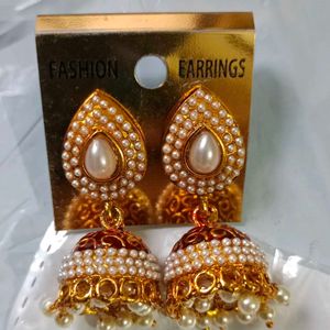 Shinning Diva's Pearl studded earrings: Pack Of 1