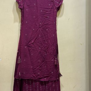 Avaasa Layered Kurta Size M