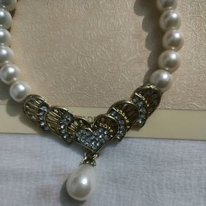 Pearl Necklace With Earrings