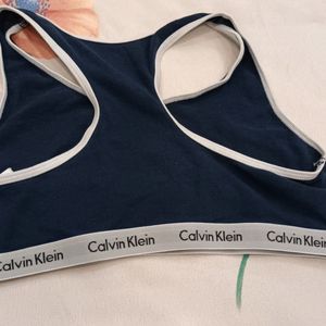 Ck Sport Bra 12 To 14 Yrs Old.