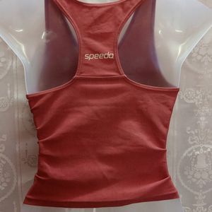 Active Wear Fitted Tops