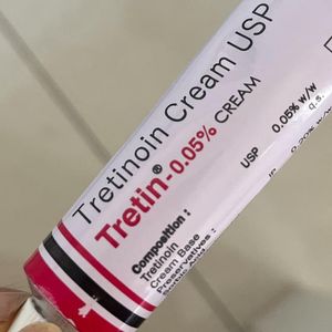 Tretinoin Cream USP: 0.05%