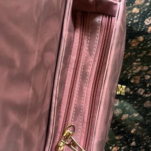 Mauve pink box sling bag