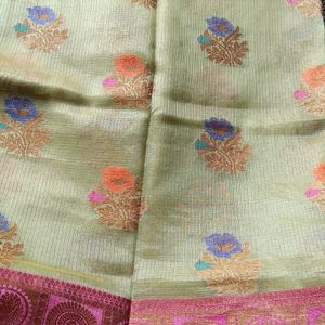 Beautiful Chanderi Silk Saree🤩