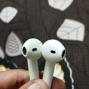 Earpods