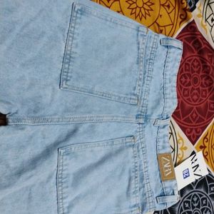 Zara Light Colour Jean