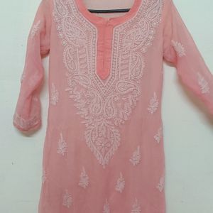 Chikankari  Kurti