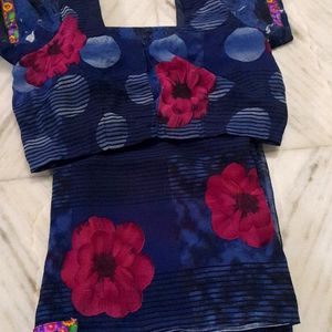 Floral Navy Blue Georgette Saree With Blouse