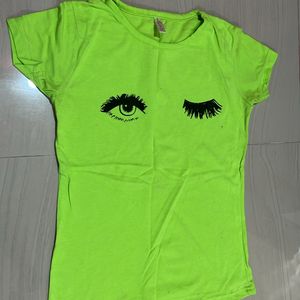 Neon Green Eyes T Shirt 14-16 Yrs