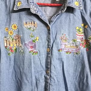 Lightweight Denim Shirt With Embroidery