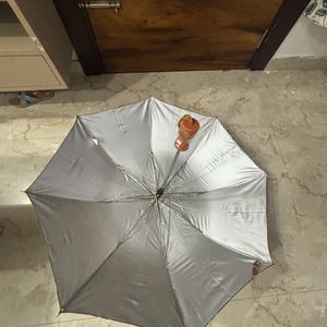 Brand New Umbrella For Sale Golden N Black