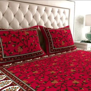 Pure Cotton Bedsheet with 2 Pillowcover (Combo2)