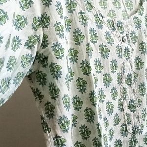 White And Green Printed Cotton Kurta