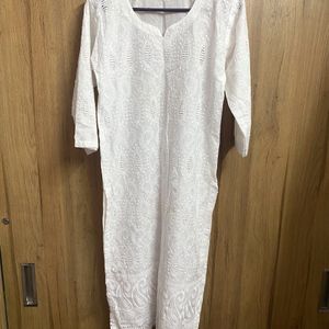 Beautiful White Cotton Chikankari Kurta