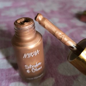 Nykaa Strobe Liquid Highlighter- Glazed Bronze