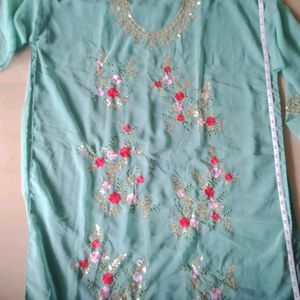 Fixed PriceGreen Salwar suit With Duppataa