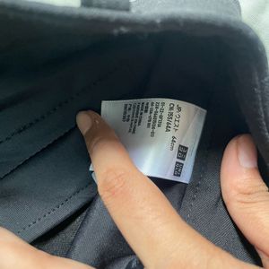 UNIQLO FORMAL PANTS !! ( MAKE OFFERS )