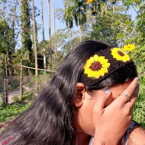 Crochet Sunflower Hair Band 💫