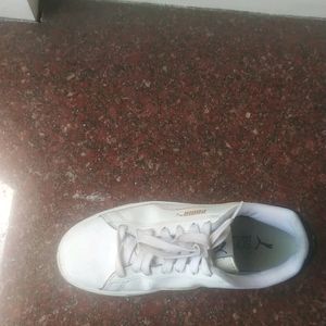 Less used Women's Puma Casual Shoes