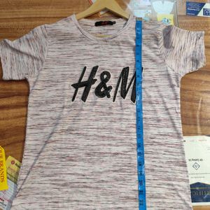 Discount On Branded H & M Tshirt