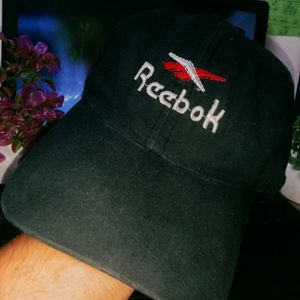 Cap🧢 Reebok