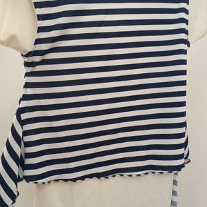 (⁠◍⁠•⁠ᴗ⁠•⁠◍⁠) Blue & White Striped Stylish Top