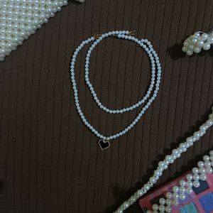 Pearl Stacked Necklace With Bkack Hearts Charm