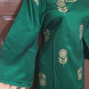 Beautiful Green Kurti Set No Dupatta