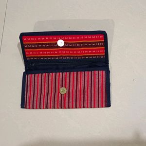 New Hand Wallet