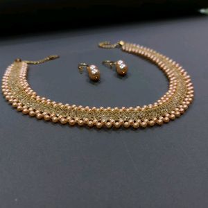 Pearl Crystal Chocker