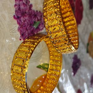 Beautiful 😍 Golden Bangles Set 😍😍