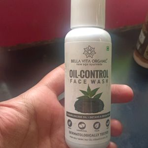 Bella VITA organic Oil Control Facewash