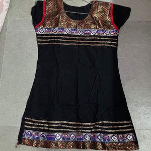 Black Kurti