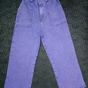 Stylish fabulous womaen jeans