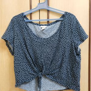 H&M Dark Blue Crop Top