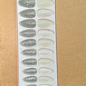 Glitter Pressed Artificial Nails