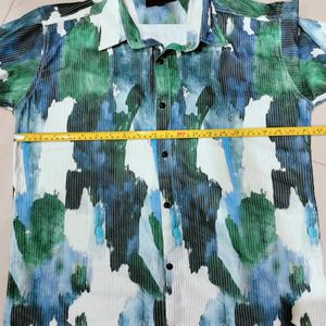 Modern Art Type Print Cotton Shirt