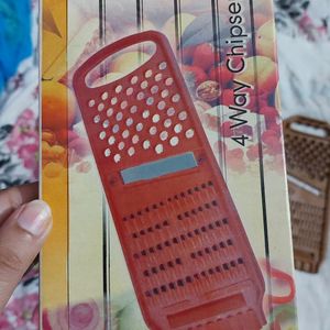 Crisper/grater