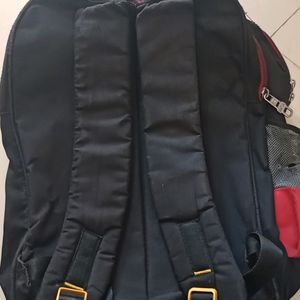 School Bag 5 Zips