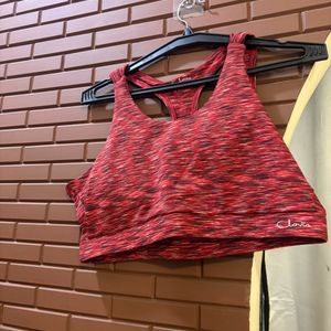 Clovia Sports Bra