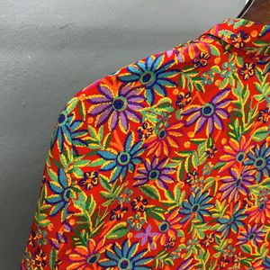 Vintage floral printed shirt