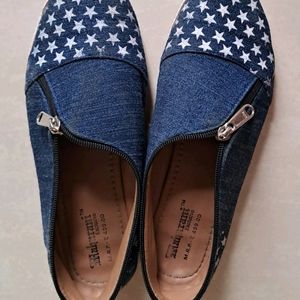 Denim Casual Shoes With Star Prints And Zip