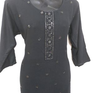 Black Kurti