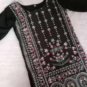 Black Kurti 🖤💜 😍🌼