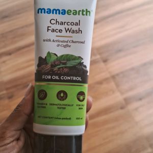 Mamaearth Charcoal Face Wash