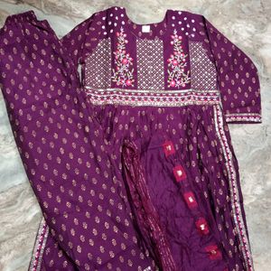 Nyracut Embroidery Work Suit