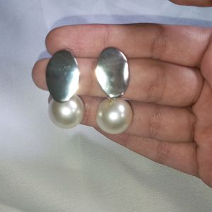 Pearl Earrings For Festive Wear