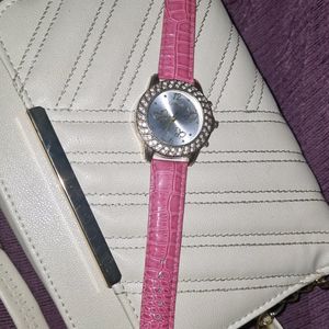 GUESS (BRANDED) WRIST WATCH